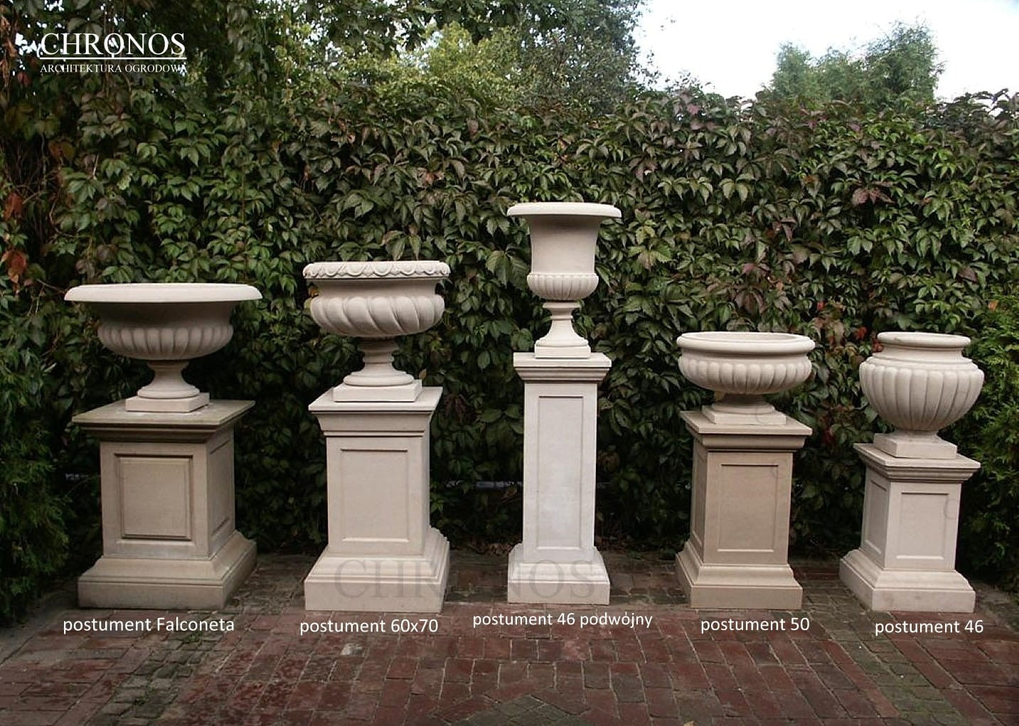 Falconet Pedestal