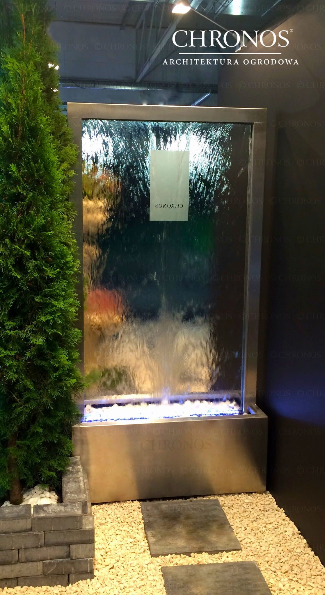 Glass Sheet Fountain