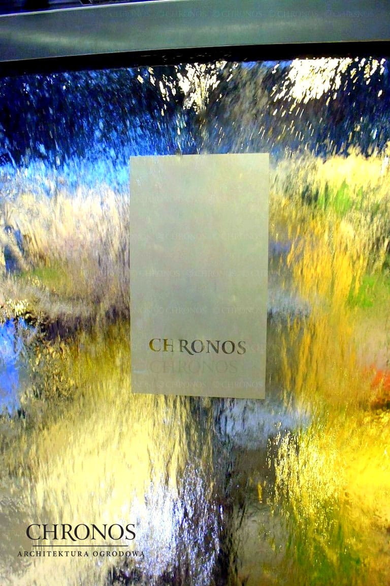 Glass Sheet Fountain