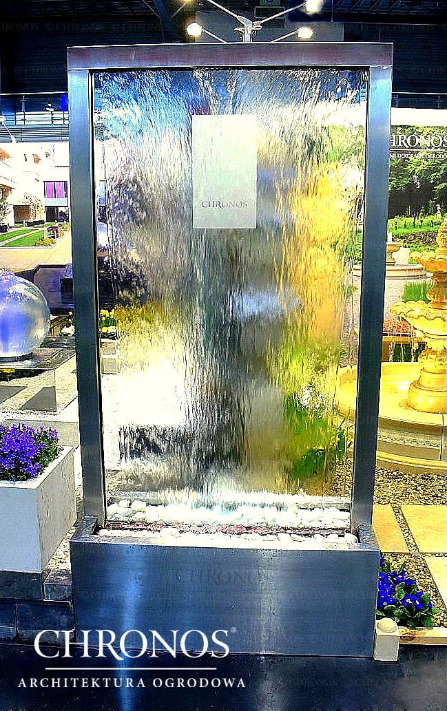 Glass Sheet Fountain
