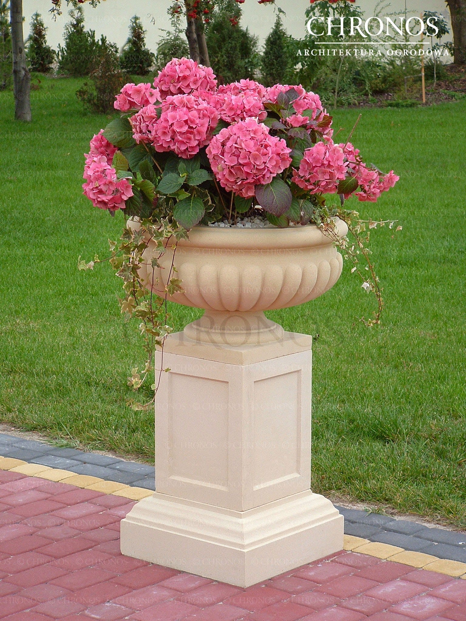 Pedestal 46