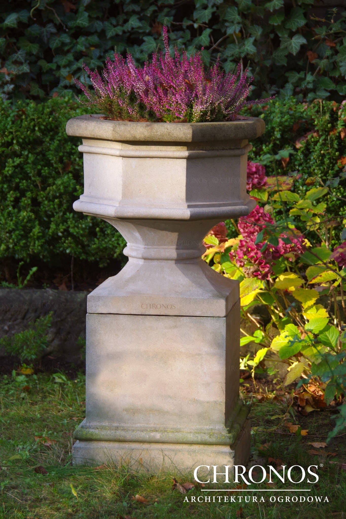 Truncated Gothic Pedestal