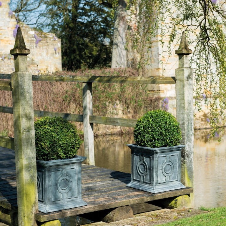 Belgian Circle planter