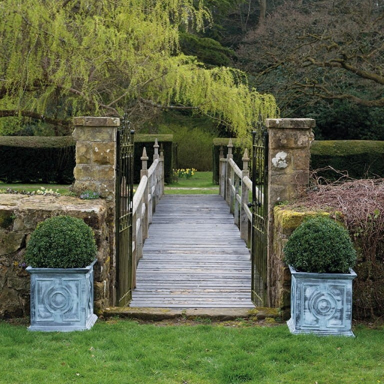 Belgian Circle planter