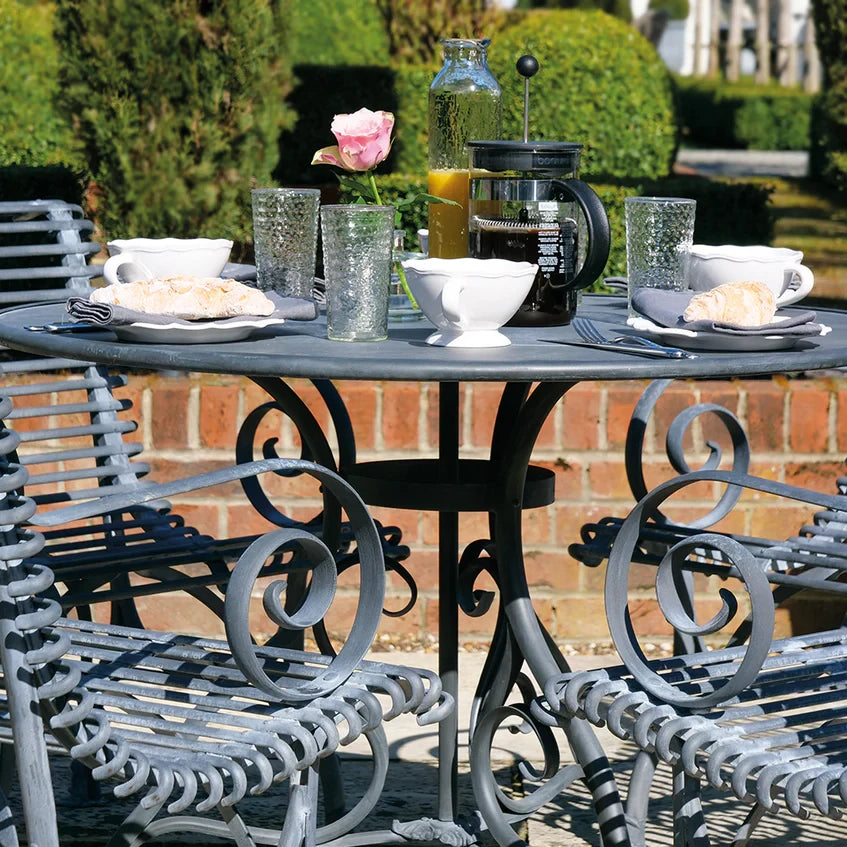 Arras Table