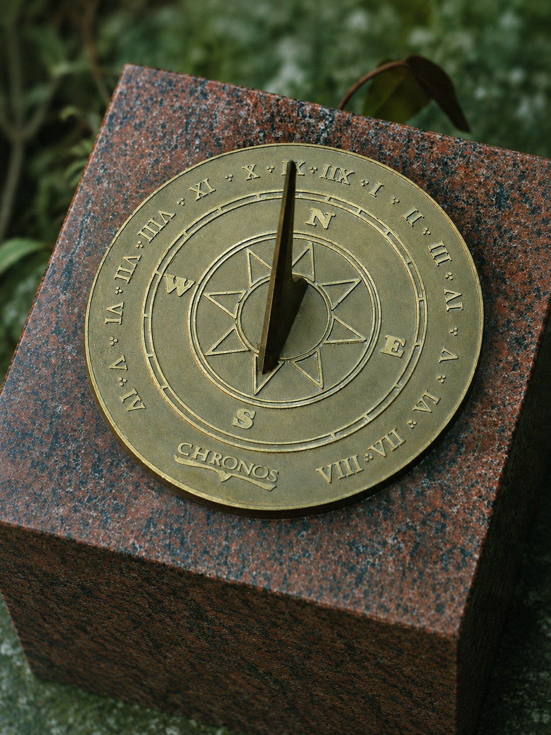 Aurora sundial