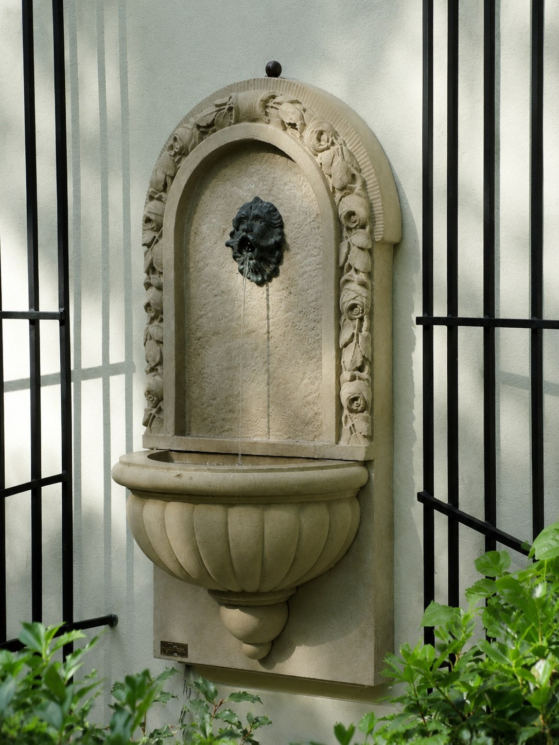 Victorian Wall Cistern