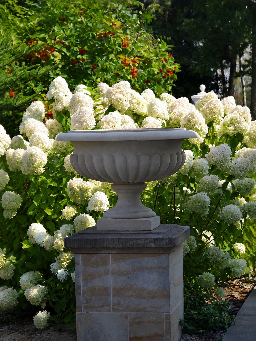 Lechja Vase