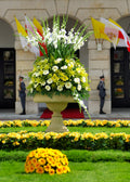 Versailles floral bowl