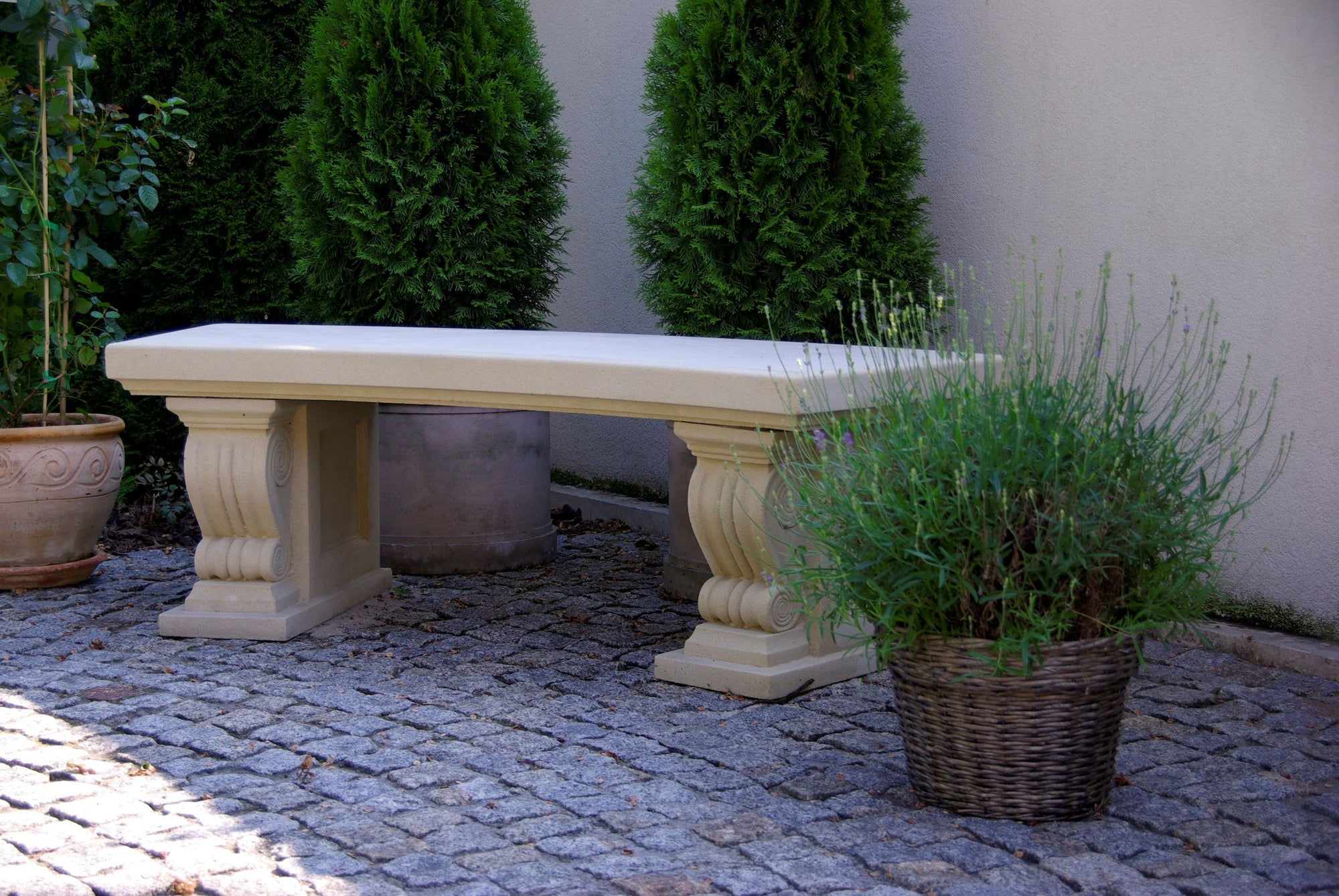 Arched Senator's Bench