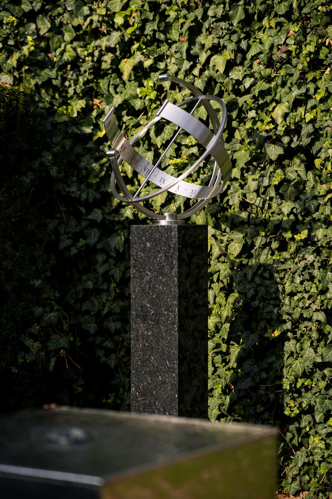 Sundial Silver Shadow