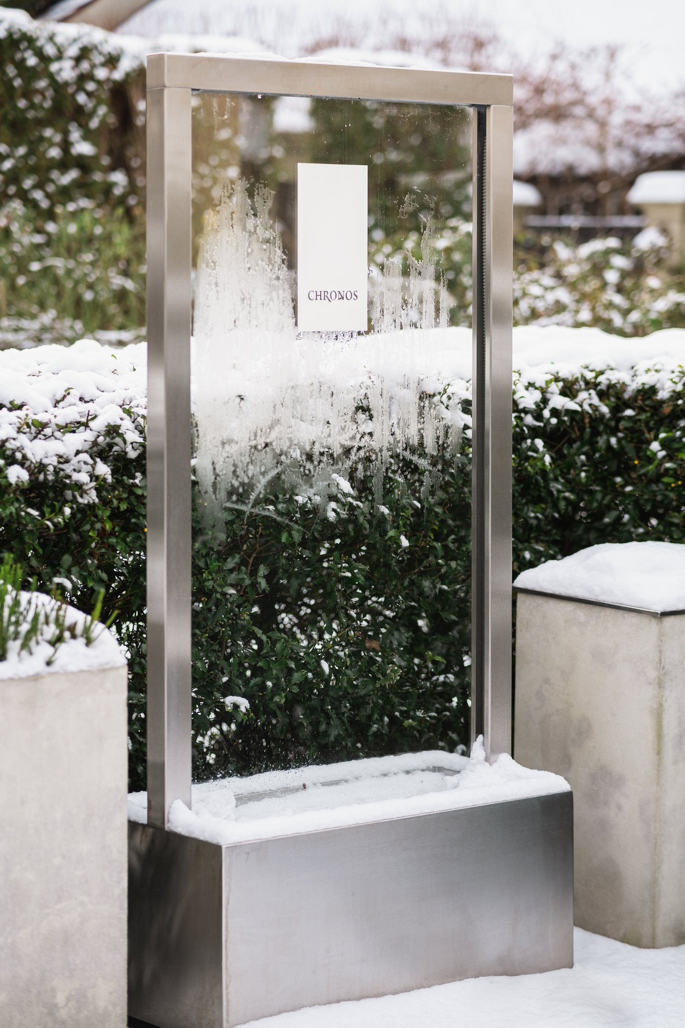 Glass Sheet Fountain