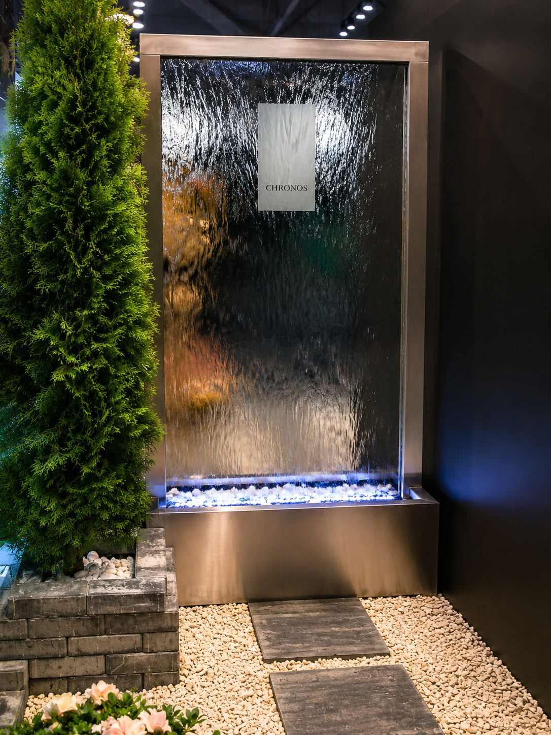 Glass Sheet Fountain