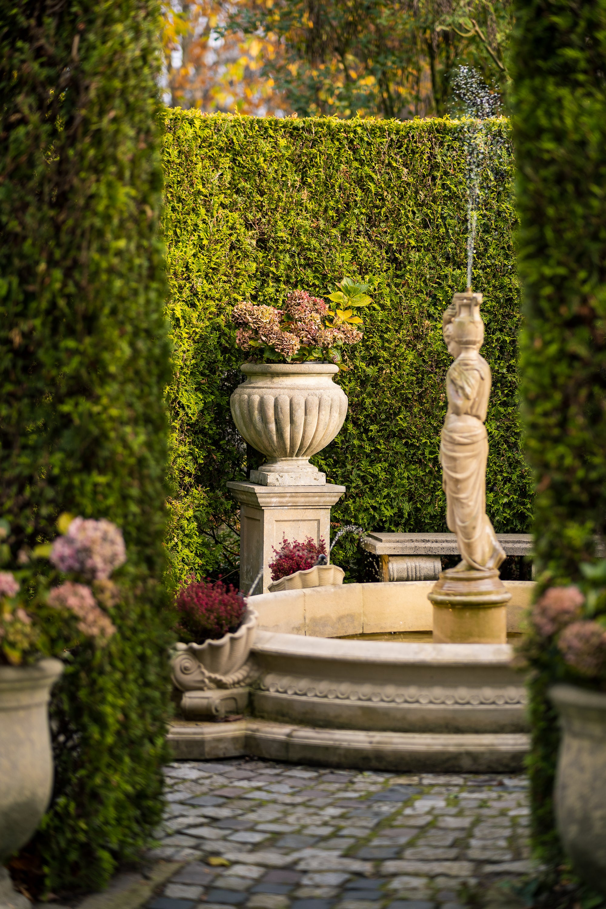 Windsor 230 Fountain with Shells