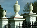 Garden Urn - Potentate