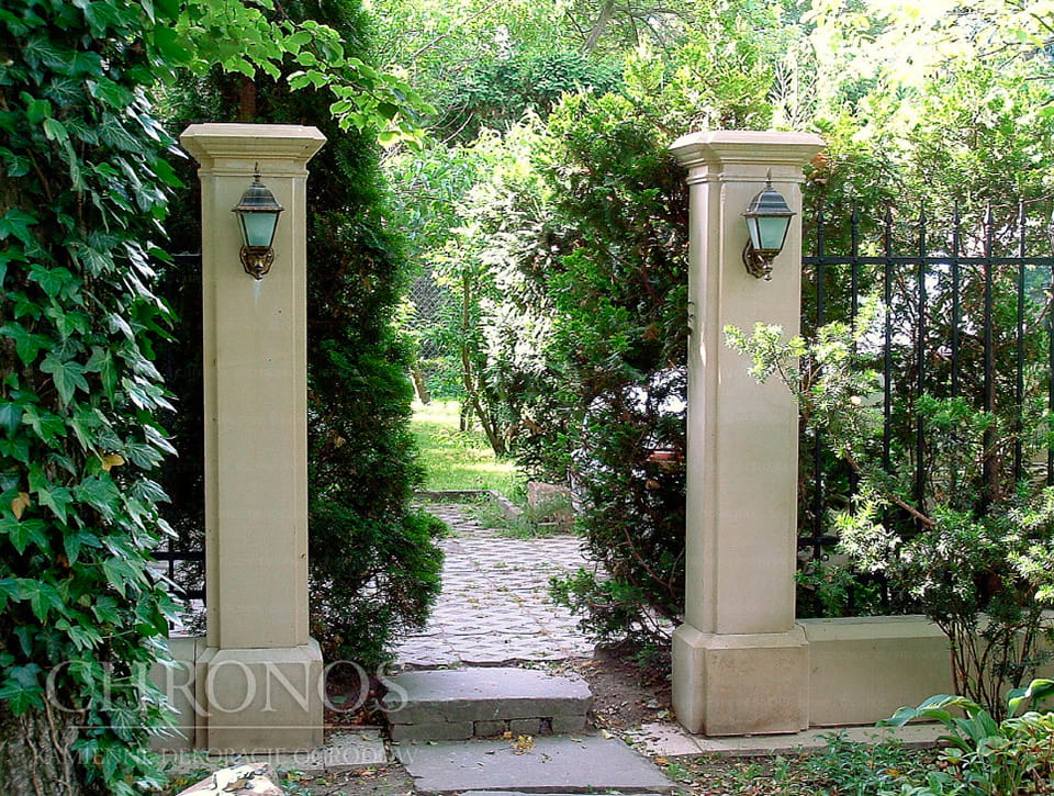BC 200 Fence Post