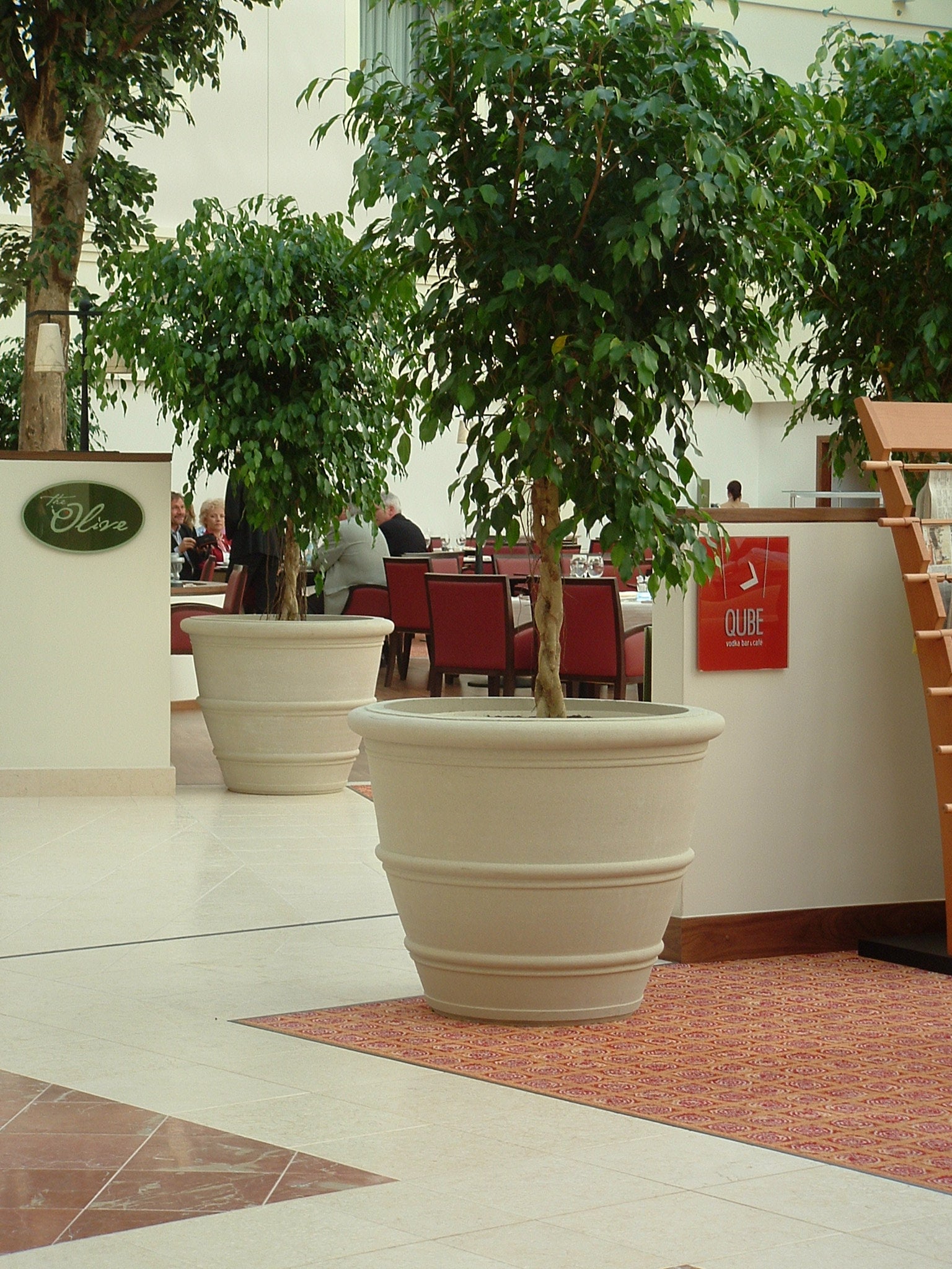 Meridiana planter