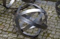 Chronos - sfera ogrodowa Copernicus I - stal naturalna (3)